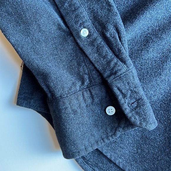 Club Monaco gray shirt - size XS Men - Picture 2 of 4